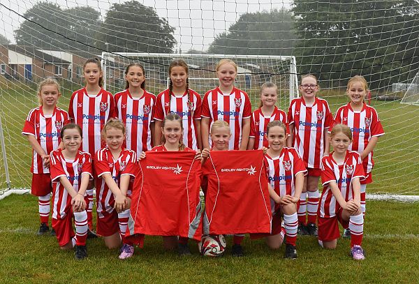 Badley Ashton sponsor Horncastle Town U11 Girls Football Team